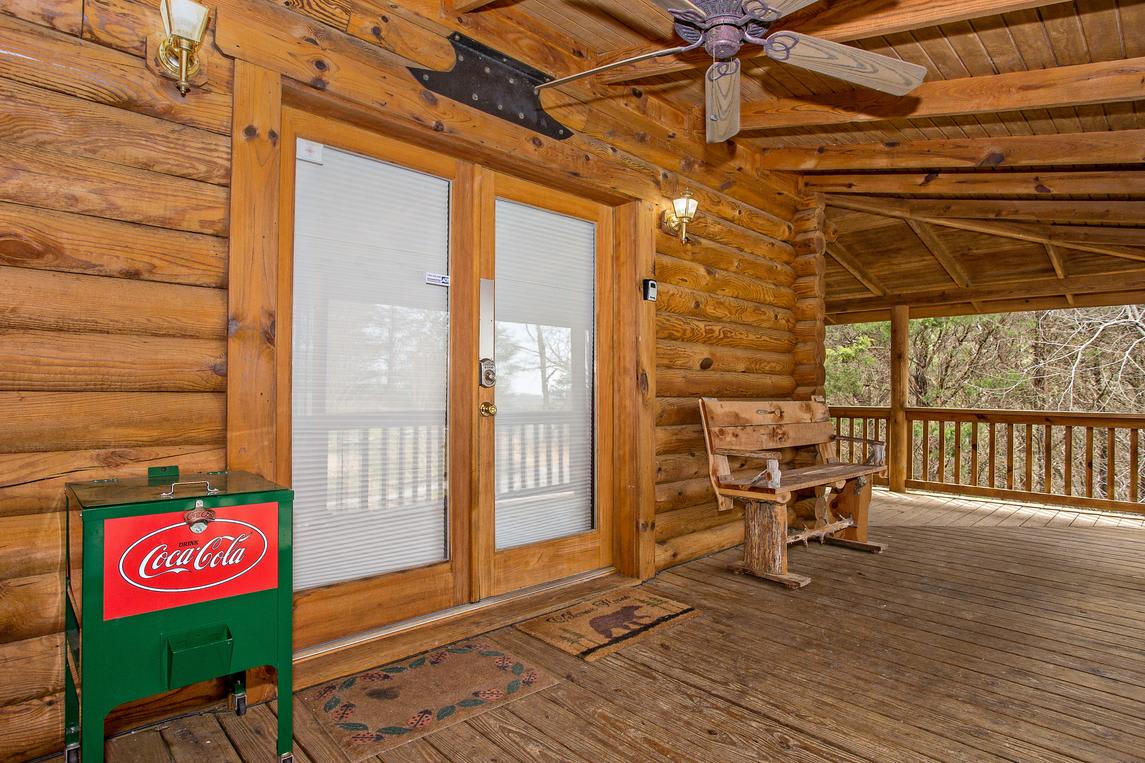 Smoky Bear Lodge with Guest House - Outdoor Grill