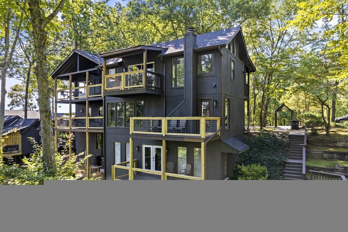 Smoky Vista Retreat - main view