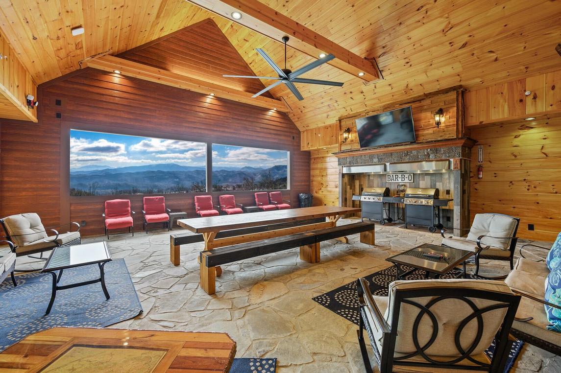 Tennessee Whiskey - Game Room