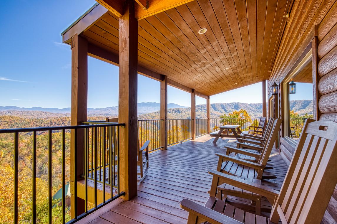 Top Notch Lodge - main view