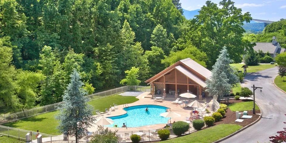 Parkside Resort pool area