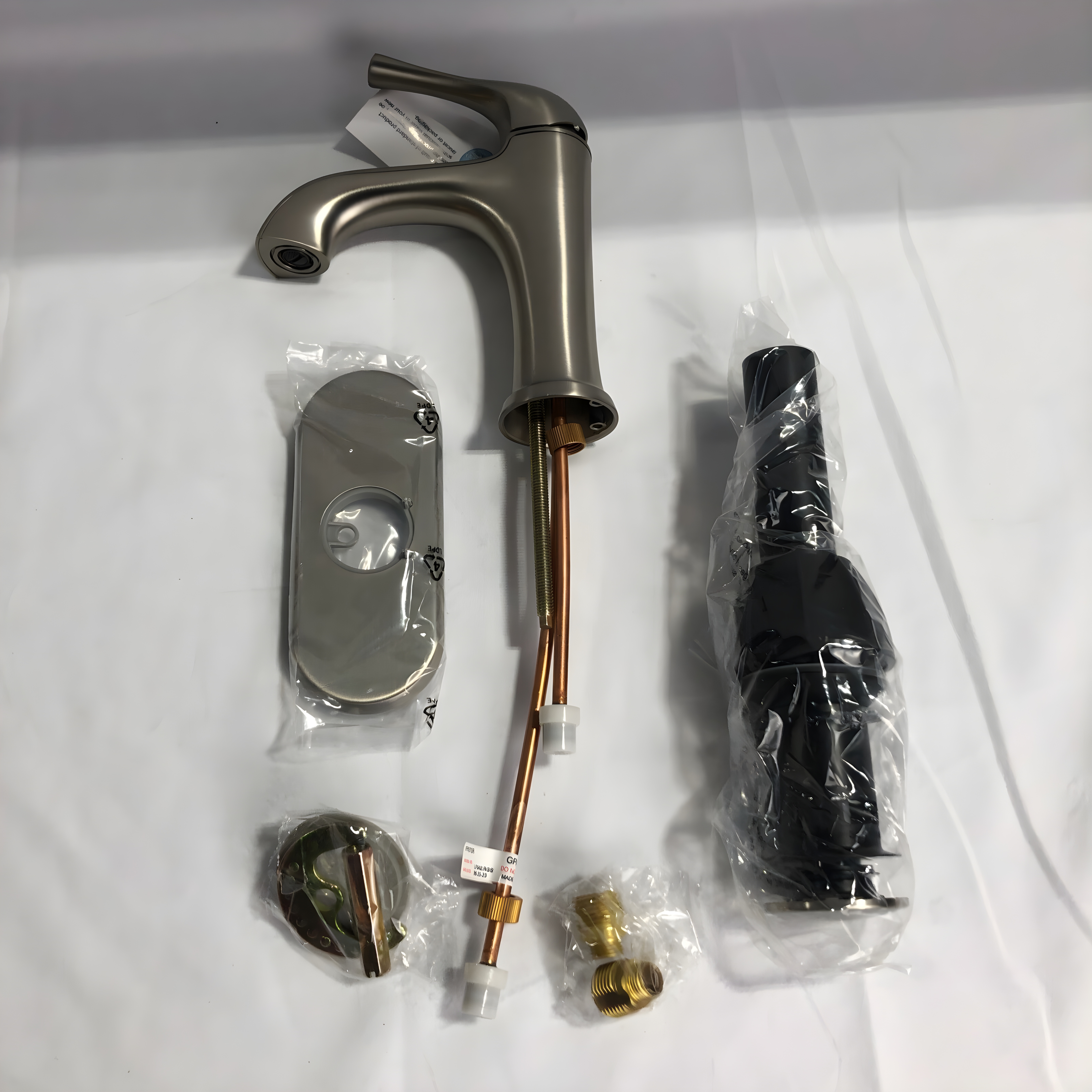 Pfister Ladera LF-042-LRGS Single Handle Bathroom Faucet