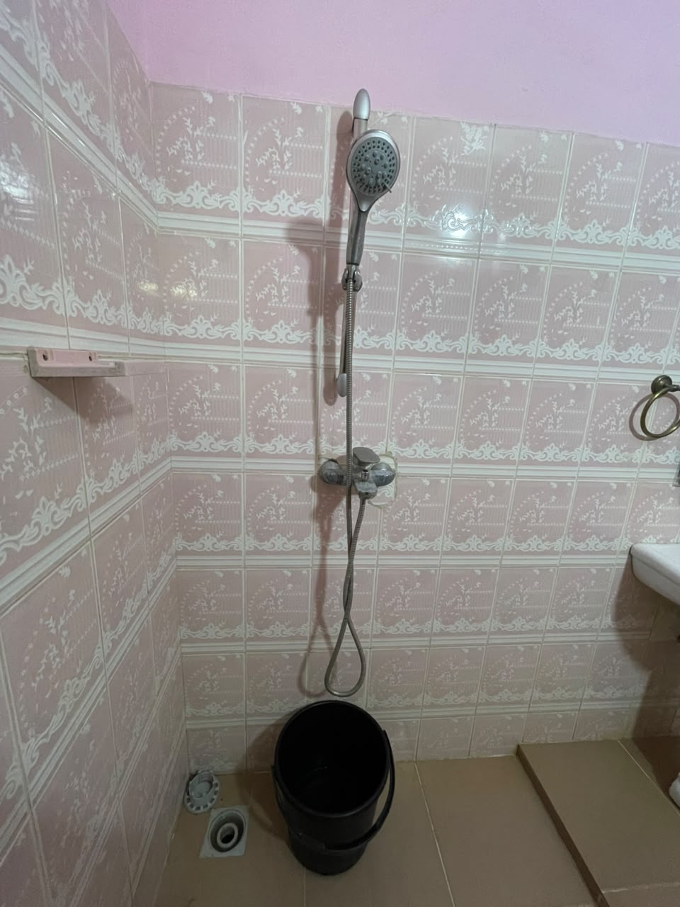 A LOUER - VILLA MODERNE IDEALEMENT SITUEE A TOTSI