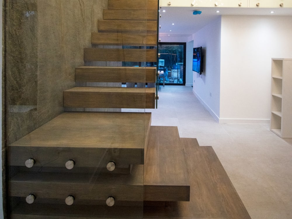 Meeta floating / cantilever staircase by CAworks — photo 7
