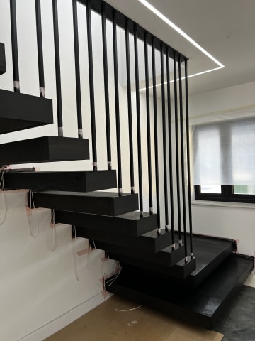 Cantilever · rod balustrade — staircase or glass install by CAworks