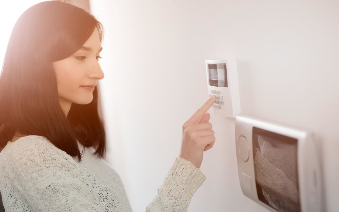 Home Safety Guide: How to Keep Yourself Safe from Intruders