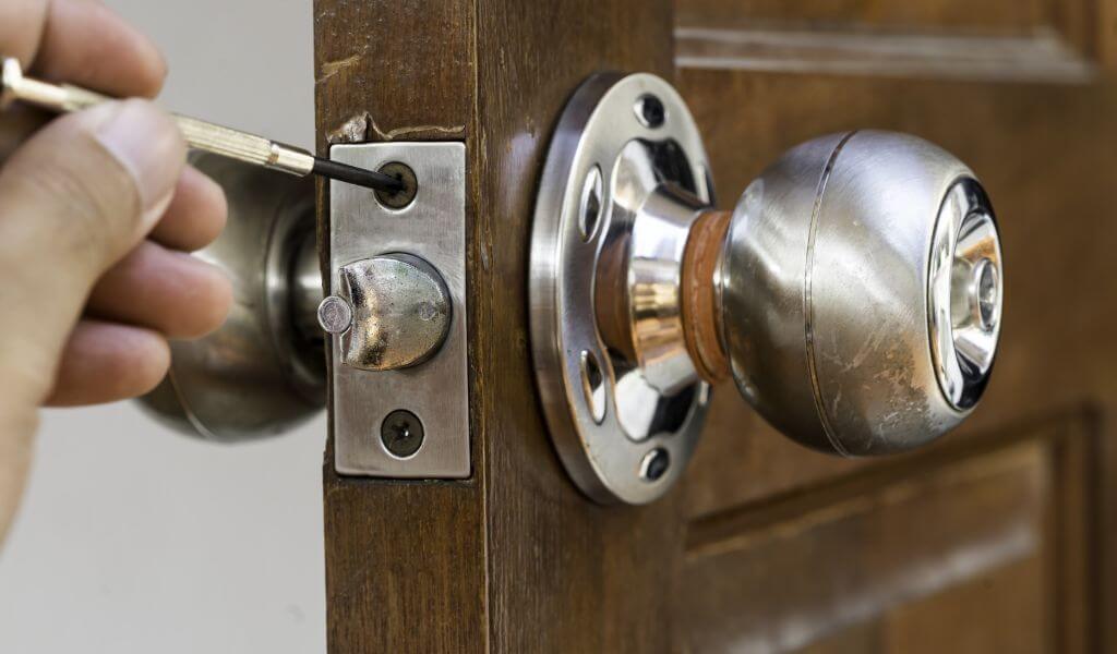 Professional Locksmith in Saint John Area Austin Locksmiths