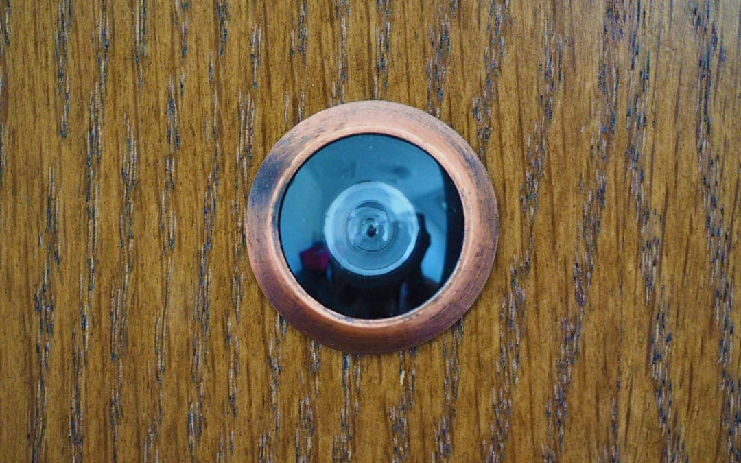 Digital Peephole Installation: The Best Way to Make Sure You Know Who’s Knocking at the Door