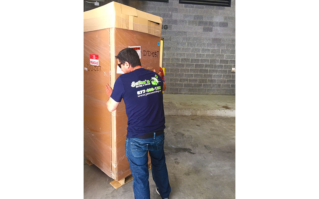 5 Surefire Tips To Make Long Distance Moving Less Stressful - Jake's Moving and Storage 5 Surefire Tips To Make Long Distance Moving Less Stressful - Jake's Moving and Storage