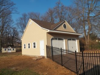 Garage Door Services in Driftwood