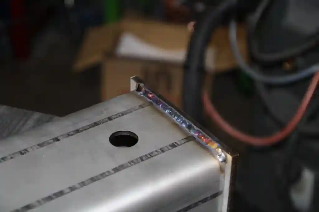 Soldadura Metal Iron