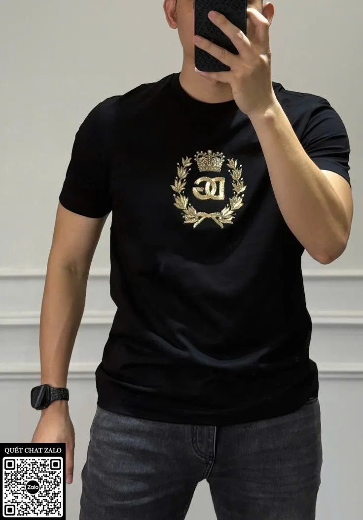 Áo phông nam màu đen Dolce mã 44 phong cách quý tộc tinh tế cao cấp Áo phông nam màu đen Dolce mã 44 phong cách quý tộc tinh tế cao cấp