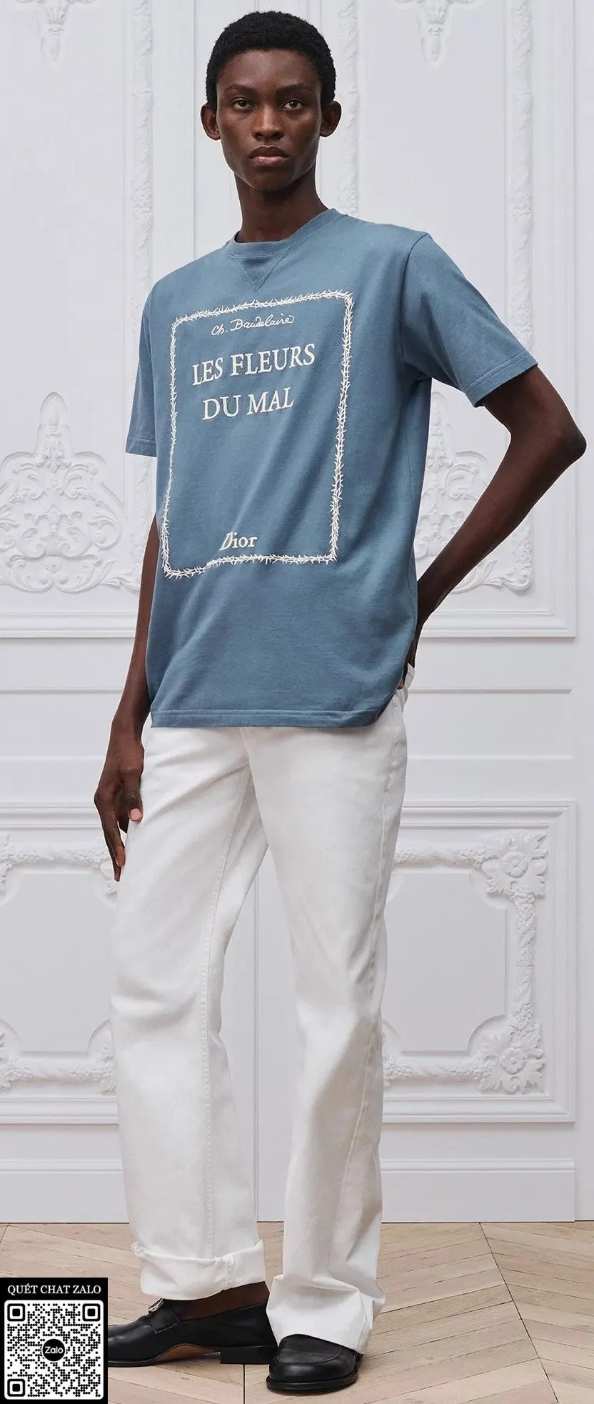 Áo phông nam màu xanh Dior hình thêu null phong cách sang trẻ đẹp Áo phông nam màu xanh Dior hình thêu null phong cách sang trẻ đẹp