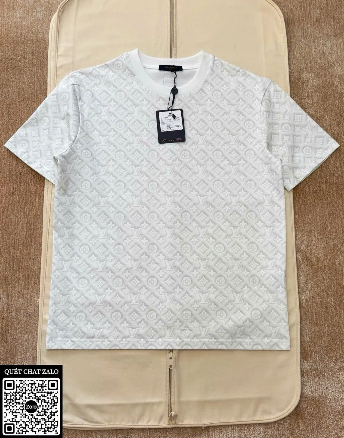 Áo phông nam màu trắng Louis Vuitton Monogram mã 1 hàng xịn sang xịn