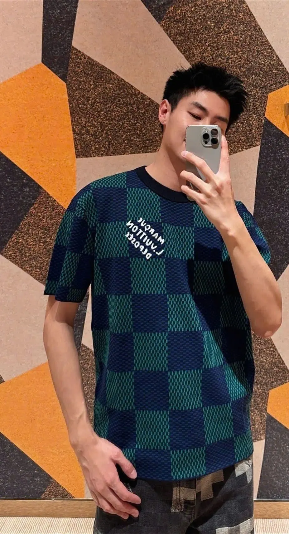 Áo phông LV xanh Louis Vuitton hàng giới hạn nổi bật mã 2 nam