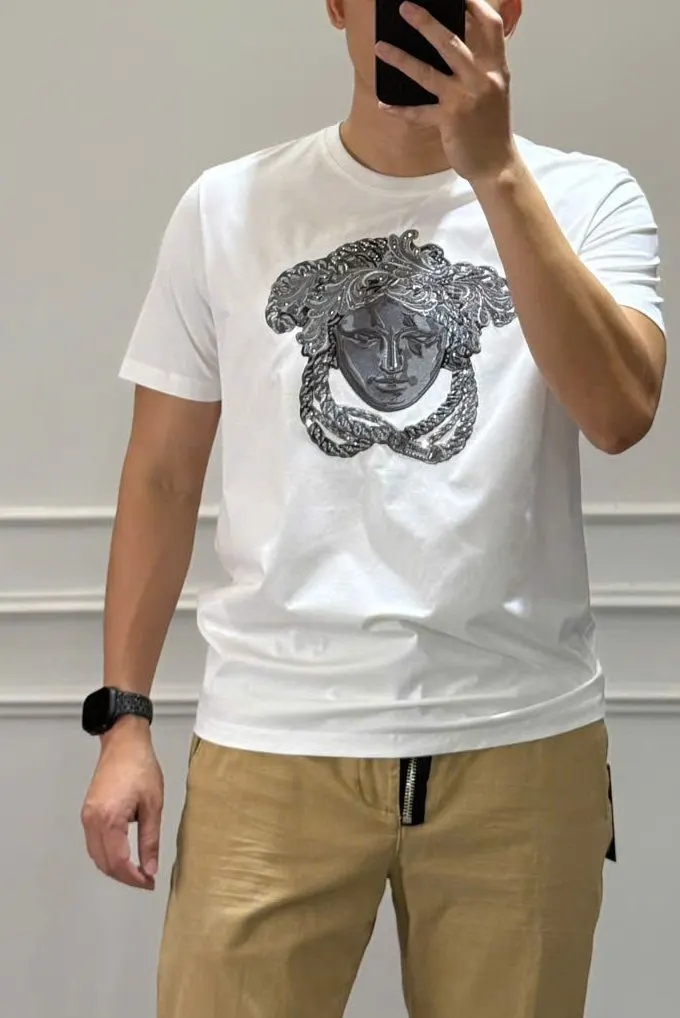 Áo thun Versace nam màu trắng mã 2 siêu phẩm áo phông chất lượng Áo thun Versace nam màu trắng mã 2 siêu phẩm áo phông chất lượng