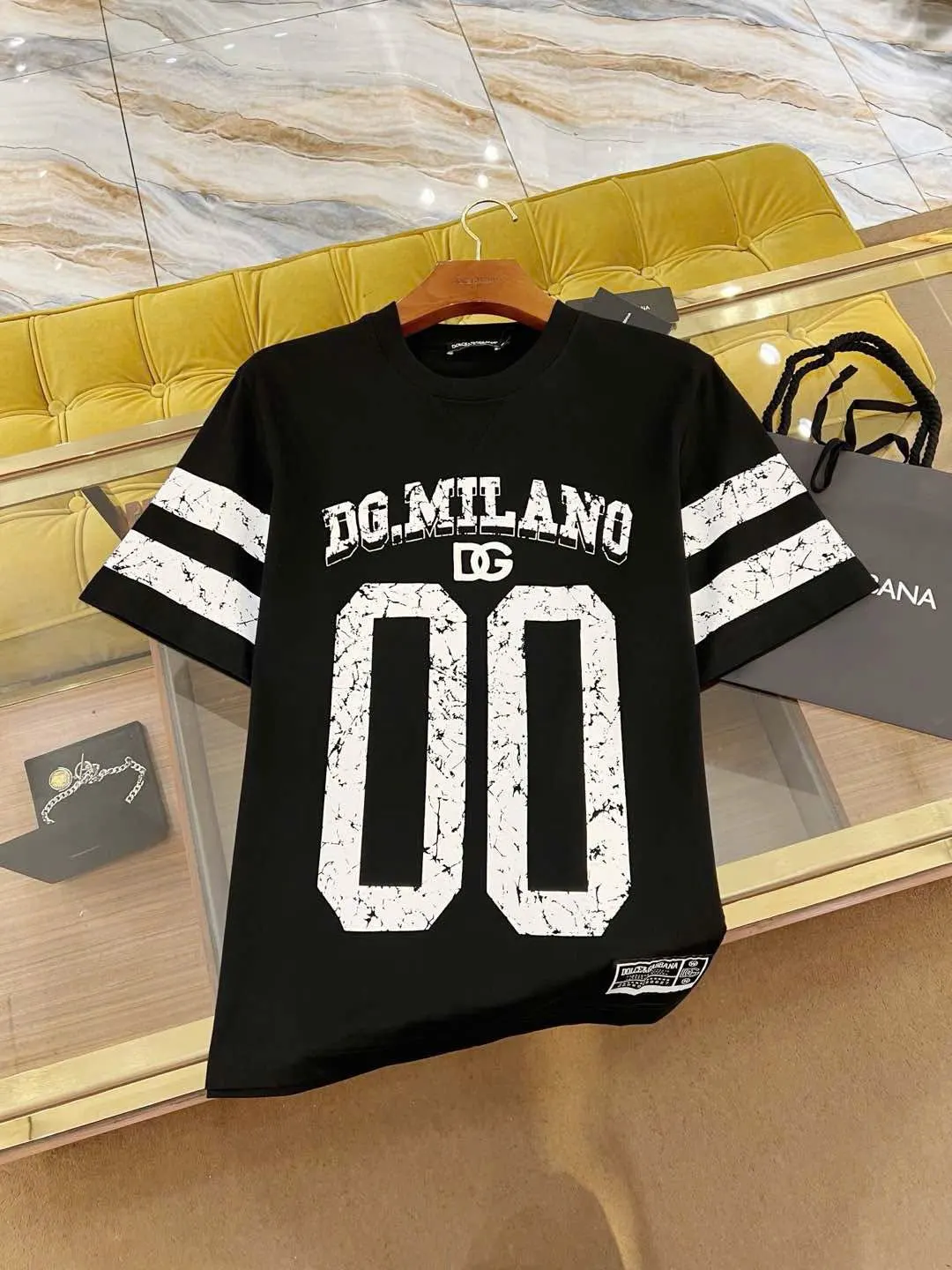 Áo thun Dolce Gabbana #EANF# mã 2 màu đen cổ tròn nam nữ phong cách điển trai