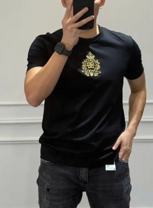 Áo phông đen DG mã 36 cổ tròn nam nữ thiết kế sang trọng mới mẻ