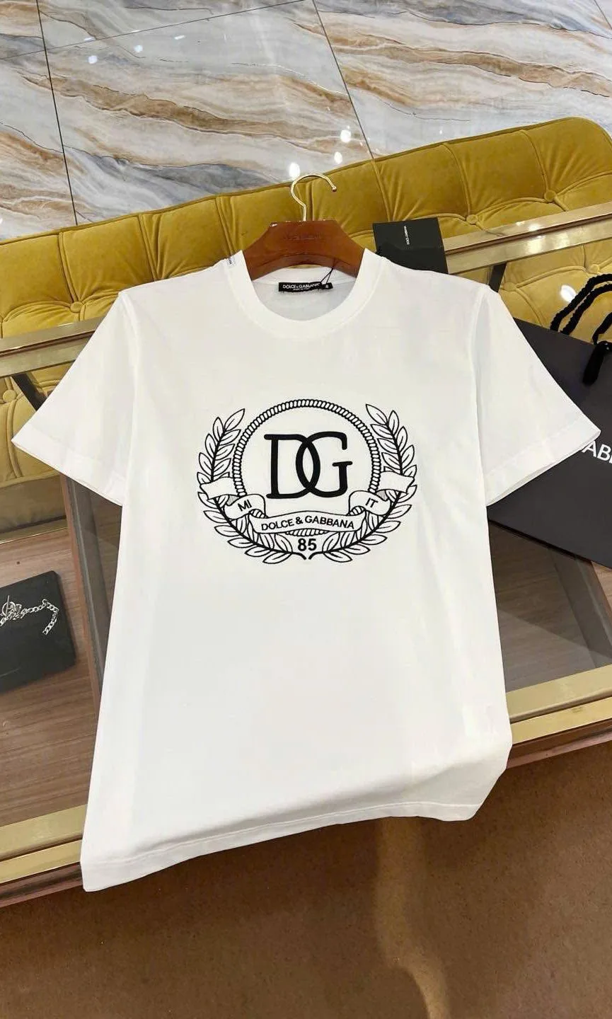 Áo phông trắng Dolce cổ tròn ao phong trang nam mã 17 phong cách đẳng cấp Áo phông trắng Dolce cổ tròn ao phong trang nam mã 17 phong cách đẳng cấp