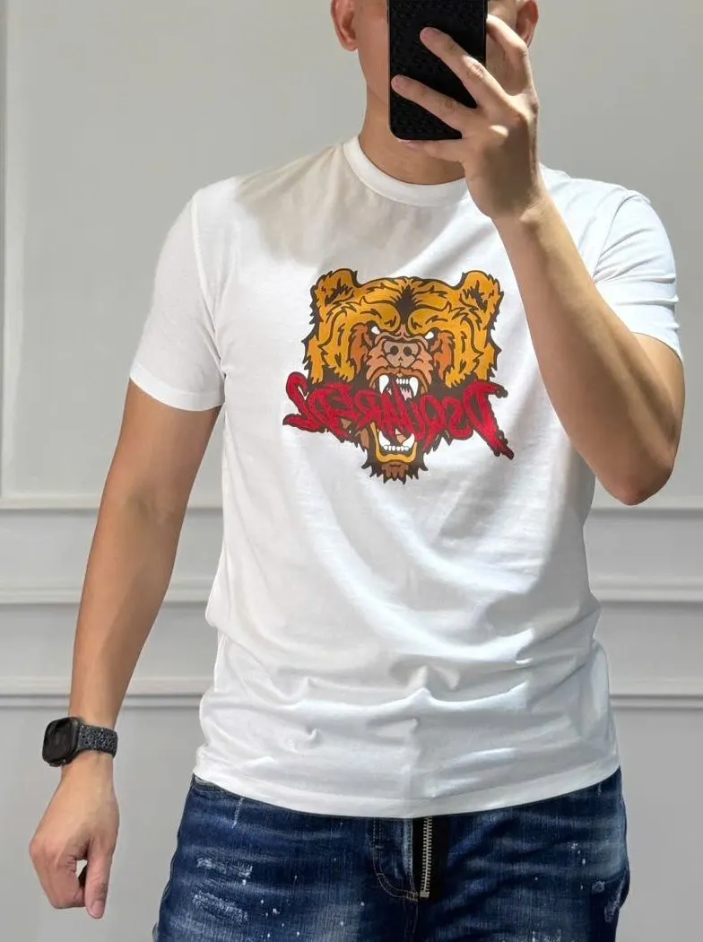 Áo phông Dsquared2 nam trắng sang chảnh mã 16, cổ tròn cuốn hút