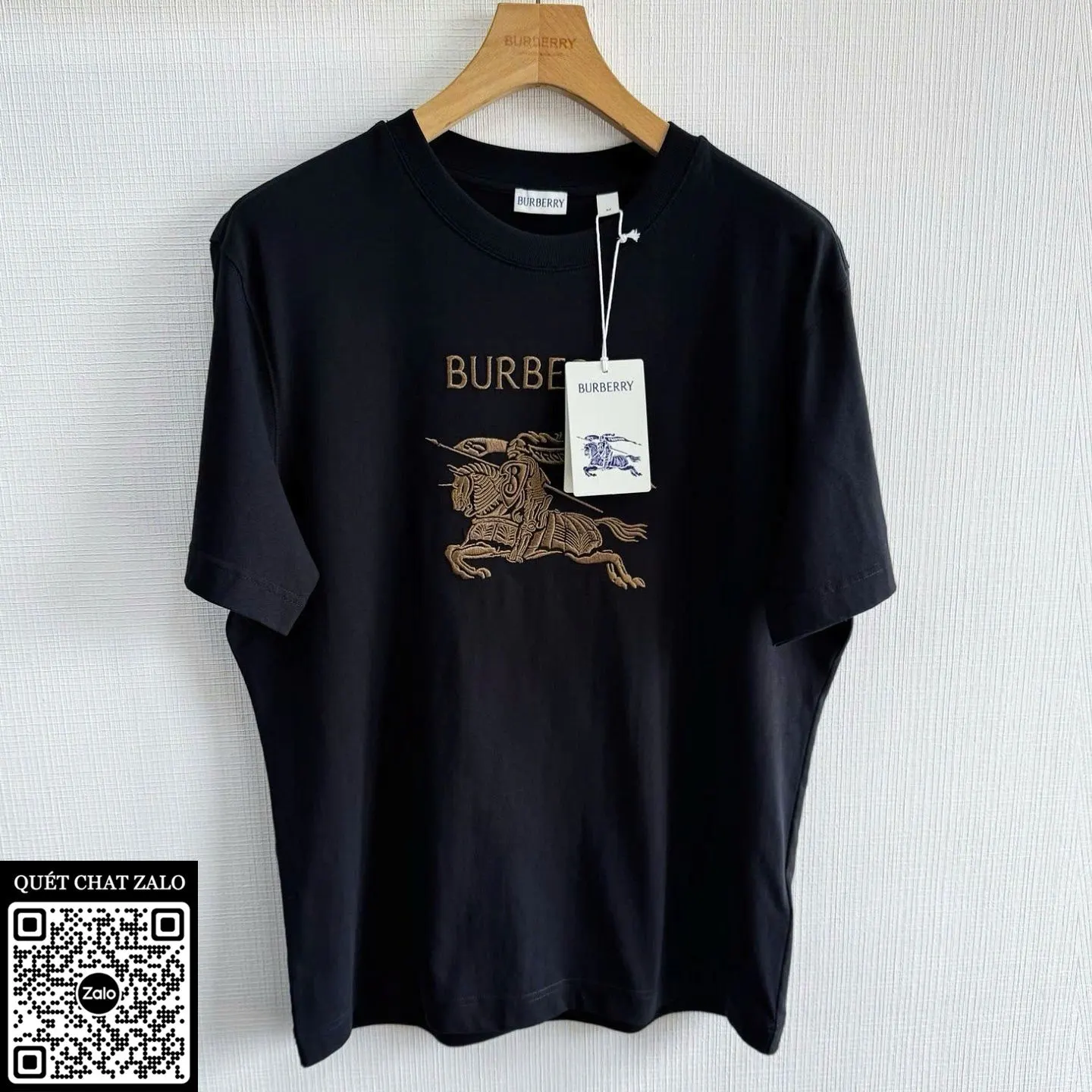 Áo phông Burberry màu đen nam chuẩn đỉnh hợp mốt mã 11