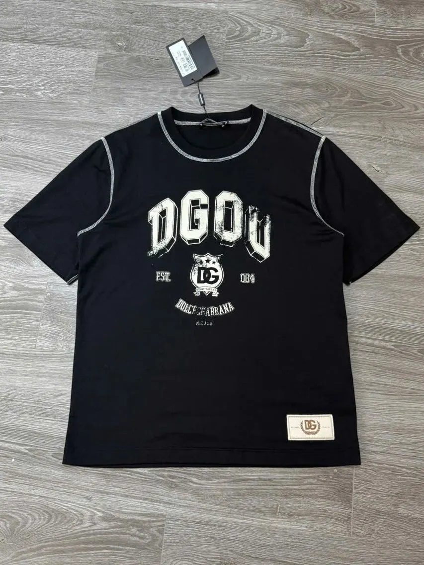 Áo phông Dolce Gabbana nam màu đen mã 11b luxury style hoàn hảo Áo phông Dolce Gabbana nam màu đen mã 11b luxury style hoàn hảo