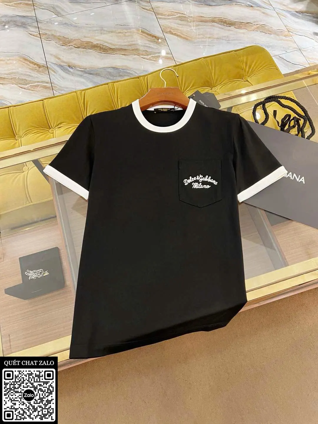 Áo phông nam màu đen Dolce mã 18 DG cao cấp thiết kế đẹp Áo phông nam màu đen Dolce mã 18 DG cao cấp thiết kế đẹp