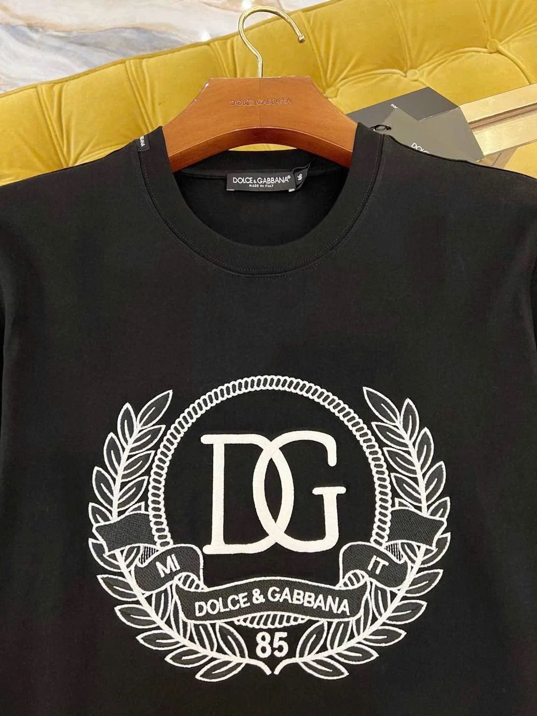 Áo phông DG nam màu đen Dolce Gabbana mã 21 cao cấp tinh tế đẳng cấp