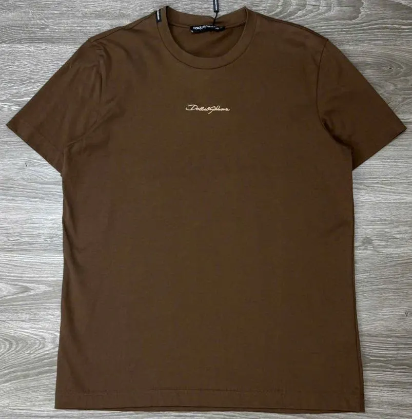 Áo phông DG nam màu nâu mã 2 phân khúc cao cấp xuất sắc tinh tế