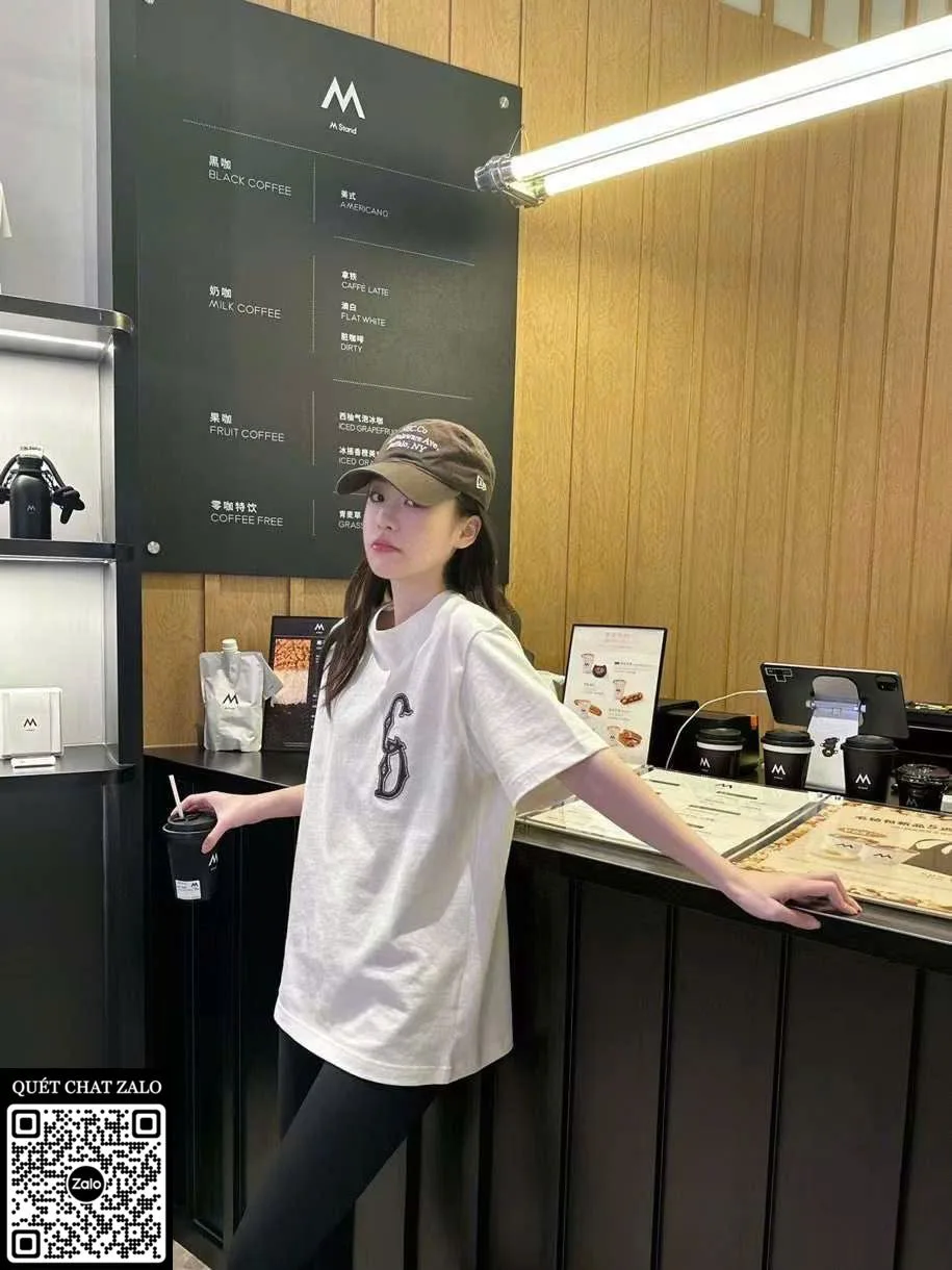 Áo phông nam màu trắng Givenchy mã 3 cao cấp giá hợp lý đẹp chuẩn Áo phông nam màu trắng Givenchy mã 3 cao cấp giá hợp lý đẹp chuẩn