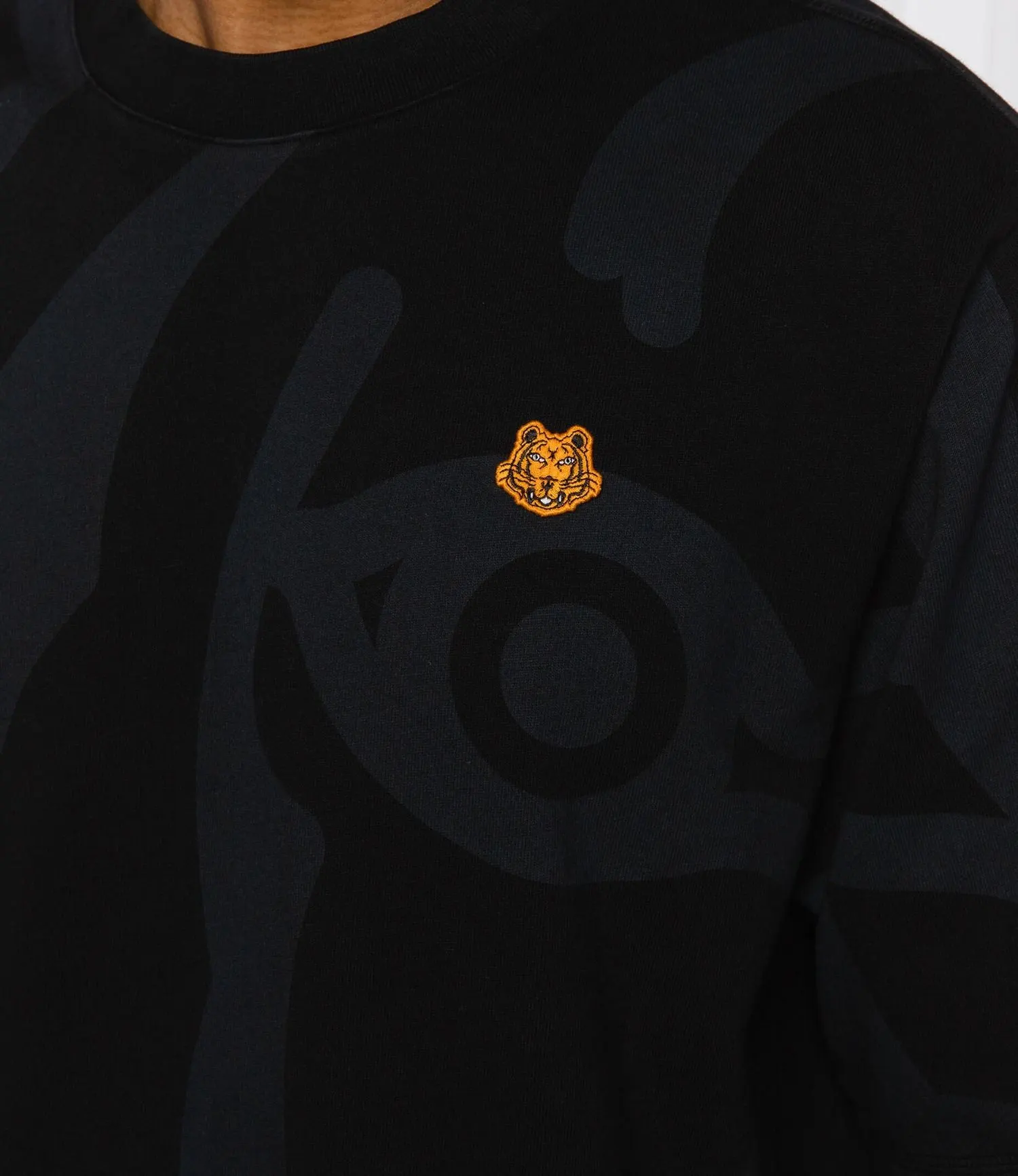 Áo phông nam màu đen Kenzo phân khúc cao cấp đáng tiền mã 14b