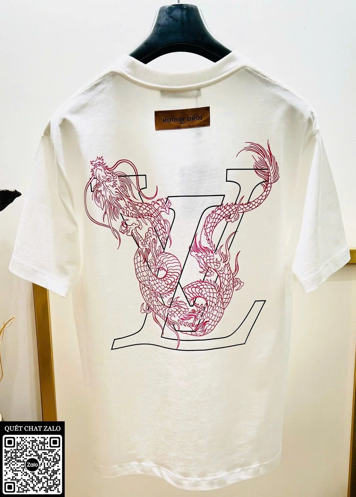 Áo phông nam màu trắng LV mã 9 limited stock cao cấp dễ phối đồ Áo phông nam màu trắng LV mã 9 limited stock cao cấp dễ phối đồ