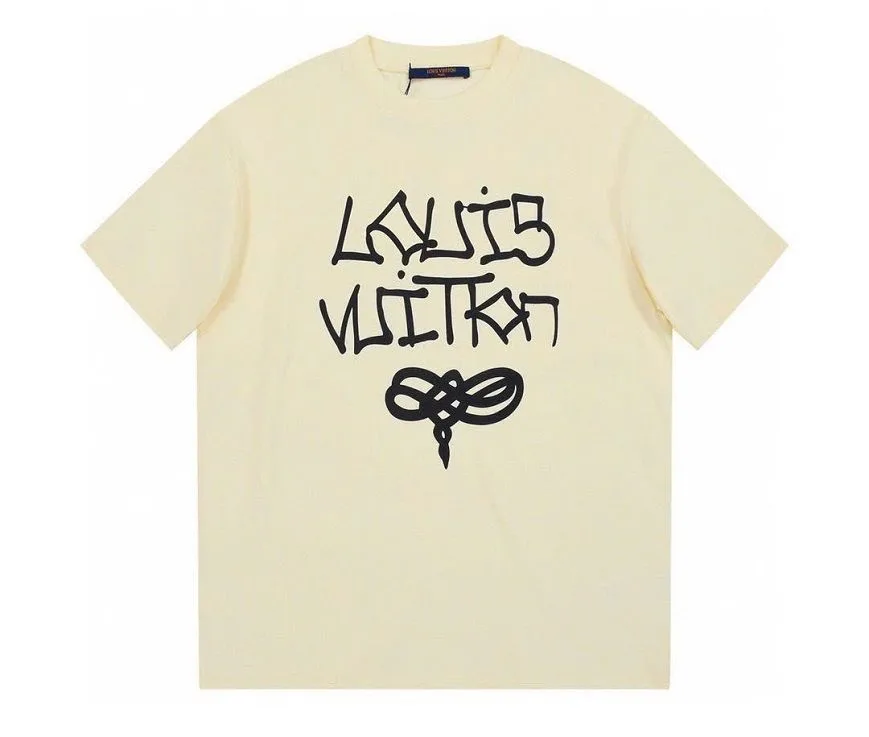 Áo cộc Louis Vuitton màu vàng nam mã 4 phông LV đáng tiền deluxe Áo cộc Louis Vuitton màu vàng nam mã 4 phông LV đáng tiền deluxe