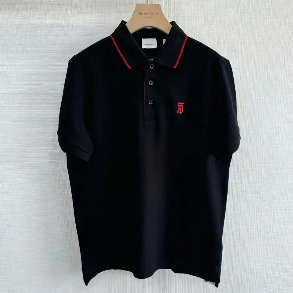Áo polo nam màu đen Burberry BBR mã 7 hiếm đẹp sang trọng chuẩn chỉnh Áo polo nam màu đen Burberry BBR mã 7 hiếm đẹp sang trọng chuẩn chỉnh