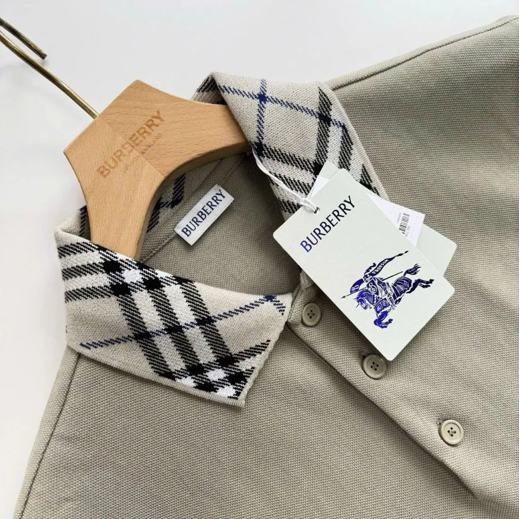 Áo polo Burberry nam màu vàng mã 2 đẳng cấp chất lượng vượt trội