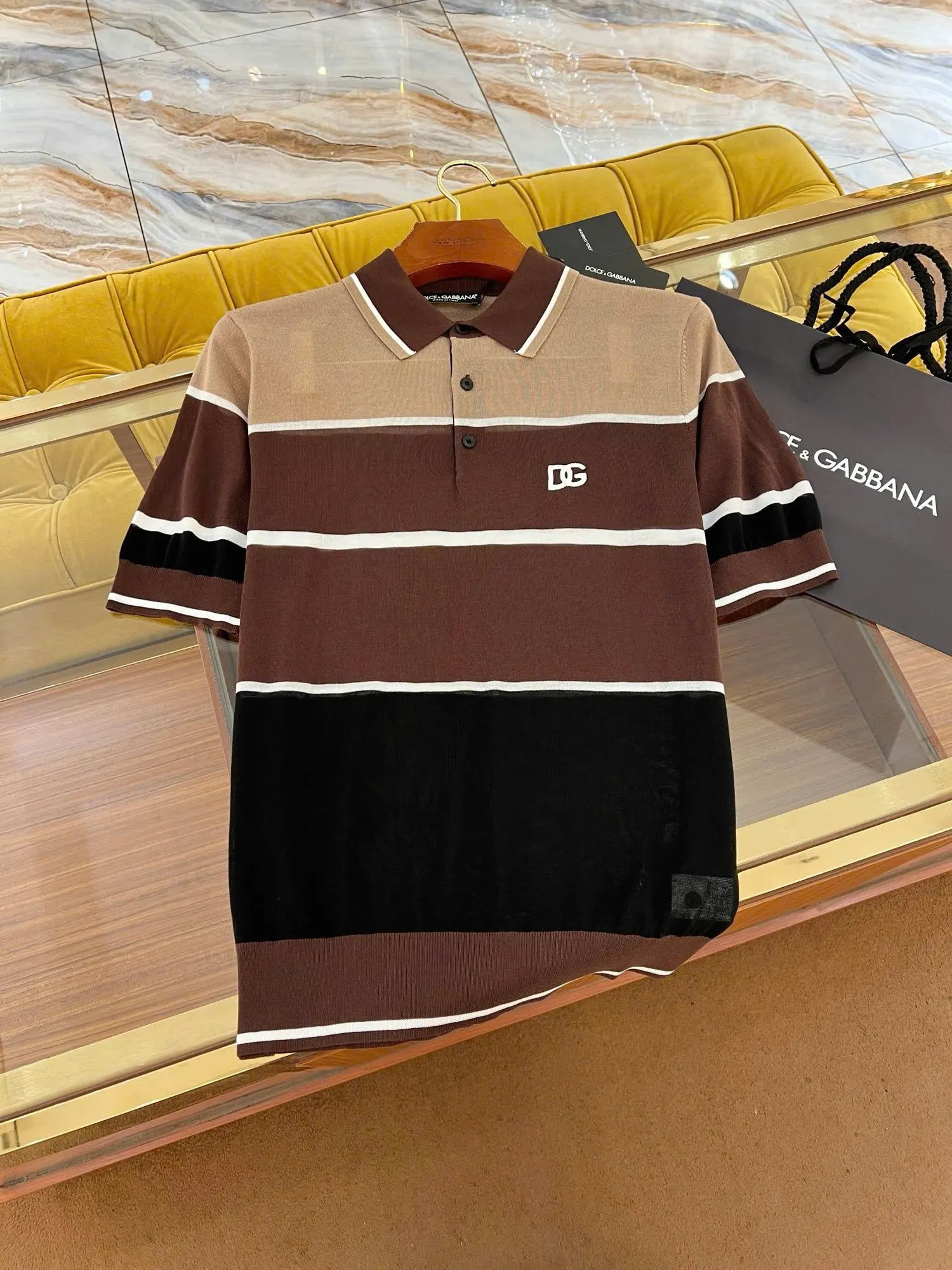 Áo polo nam màu vàng Dolce Gabbana mã 1 DG cao cấp