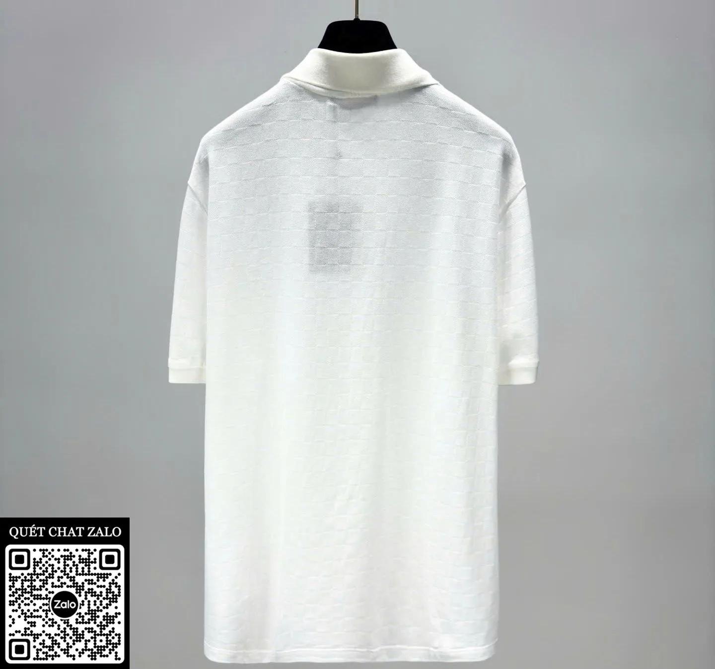 Áo polo nam màu trắng LV mã 1 Louis Vuitton chuẩn chỉnh cao cấp Áo polo nam màu trắng LV mã 1 Louis Vuitton chuẩn chỉnh cao cấp