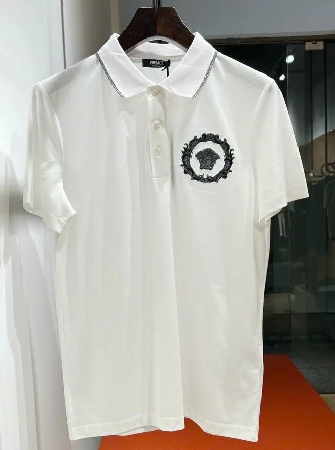 Áo polo nam màu trắng Versace mã 1 bản giới hạn chuẩn style cao Áo polo nam màu trắng Versace mã 1 bản giới hạn chuẩn style cao