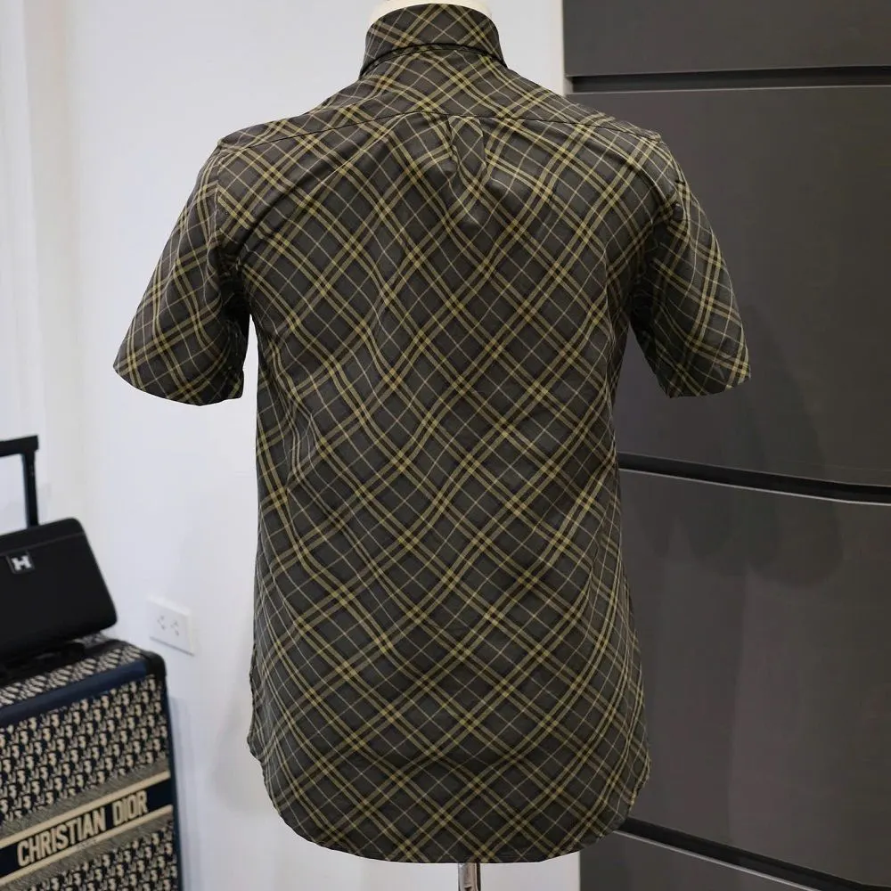 Áo sơ mi Burberry xanh kẻ sọc caro tay ngắn nam mã 3 trẻ trung Áo sơ mi Burberry xanh kẻ sọc caro tay ngắn nam mã 3 trẻ trung