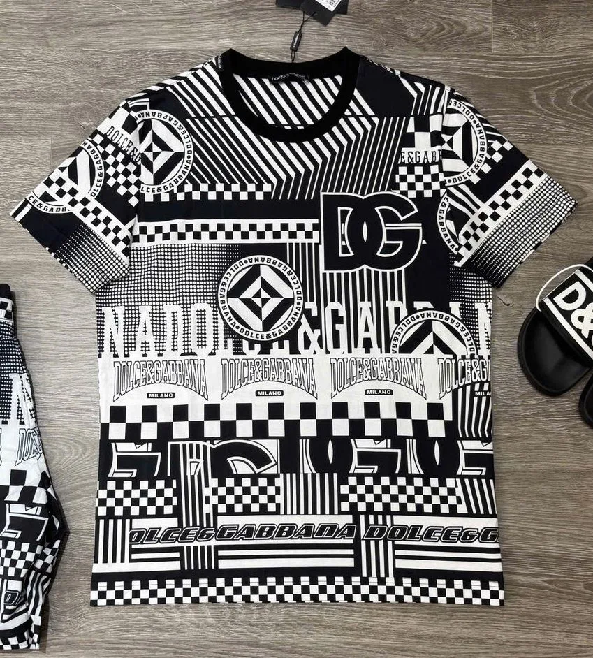 Áo phông Dolce Gabbana xanh nam mã 5b chất lượng vượt trội cao Áo phông Dolce Gabbana xanh nam mã 5b chất lượng vượt trội cao