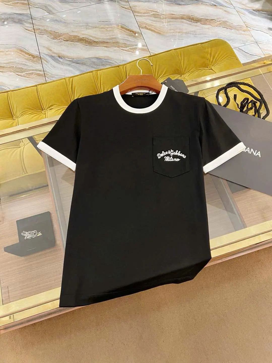 Áo thun nam đen Dolce cổ tròn mã 18 Like Authentic cao cấp