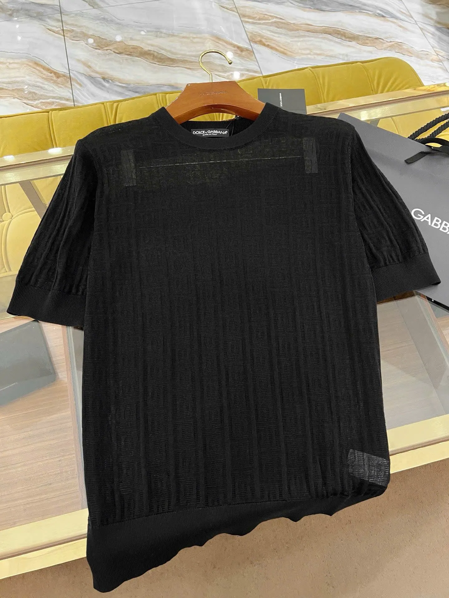 Áo phông den nam DG cổ tròn mã 29 phong cách thượng lưu sang trọng