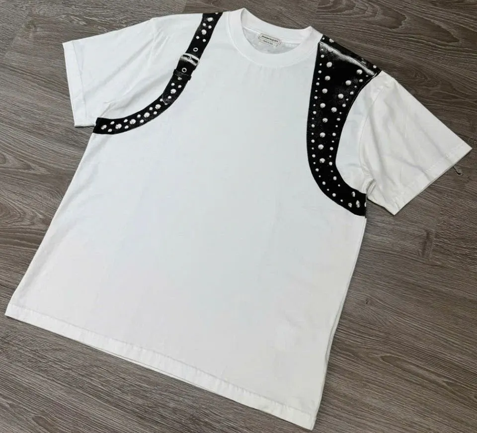 Áo phông trắng nam Alexander McQueen mã 2 cổ tròn hàng hiệu thời trang