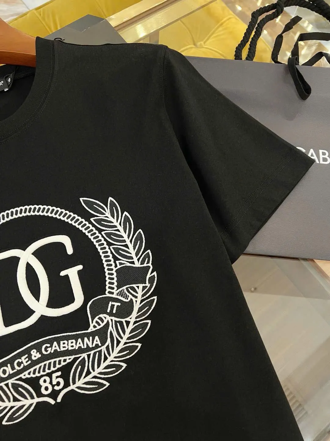 Áo phông DG nam màu đen Dolce Gabbana mã 21 cao cấp tinh tế đẳng cấp