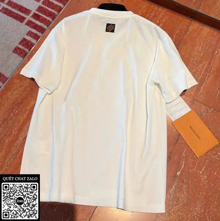 Áo phông nam màu trắng LV mã 13 phong cách nhã nhặn xịn chuẩn form