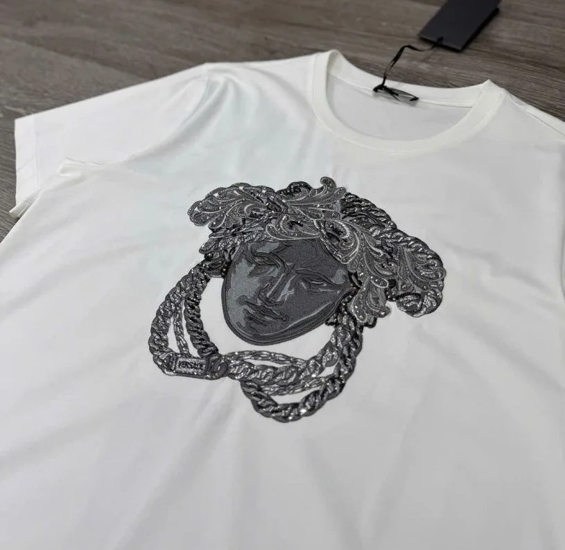 Áo thun Versace nam màu trắng mã 2 siêu phẩm áo phông chất lượng Áo thun Versace nam màu trắng mã 2 siêu phẩm áo phông chất lượng