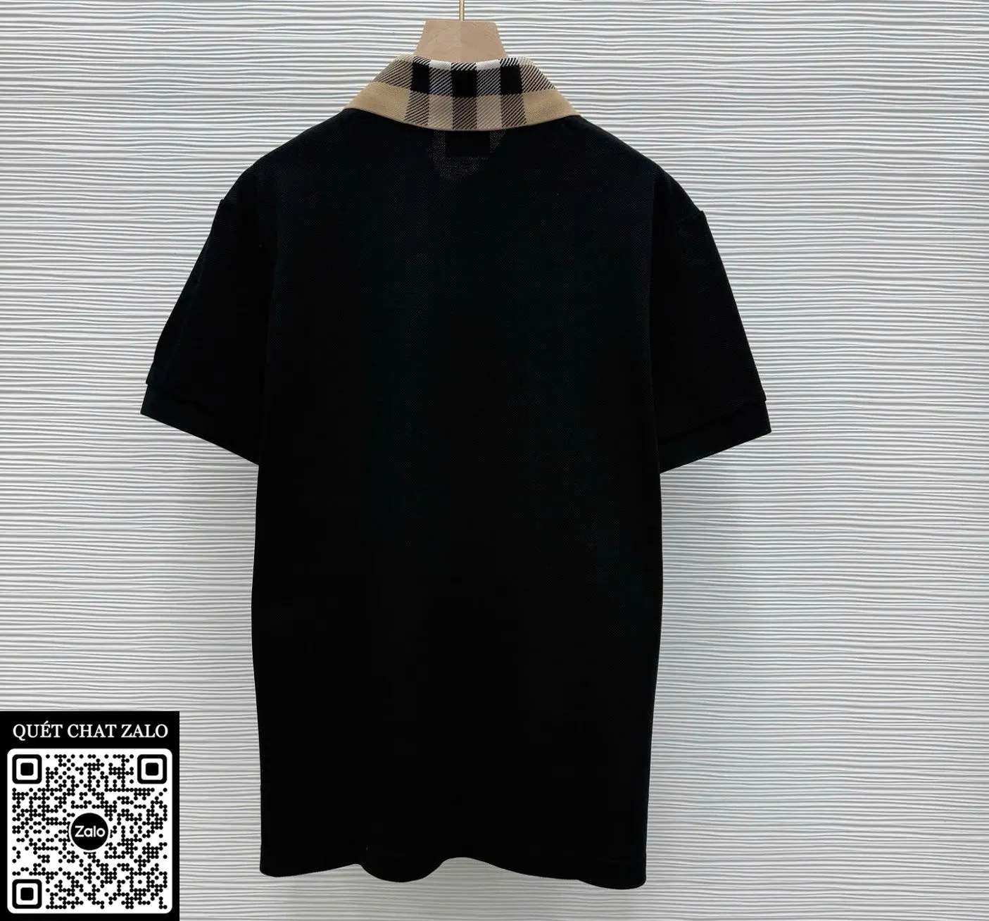 Áo polo nam màu đen Burberry mã 2 BBR hàng xịn sò nổi bật cao cấp Áo polo nam màu đen Burberry mã 2 BBR hàng xịn sò nổi bật cao cấp