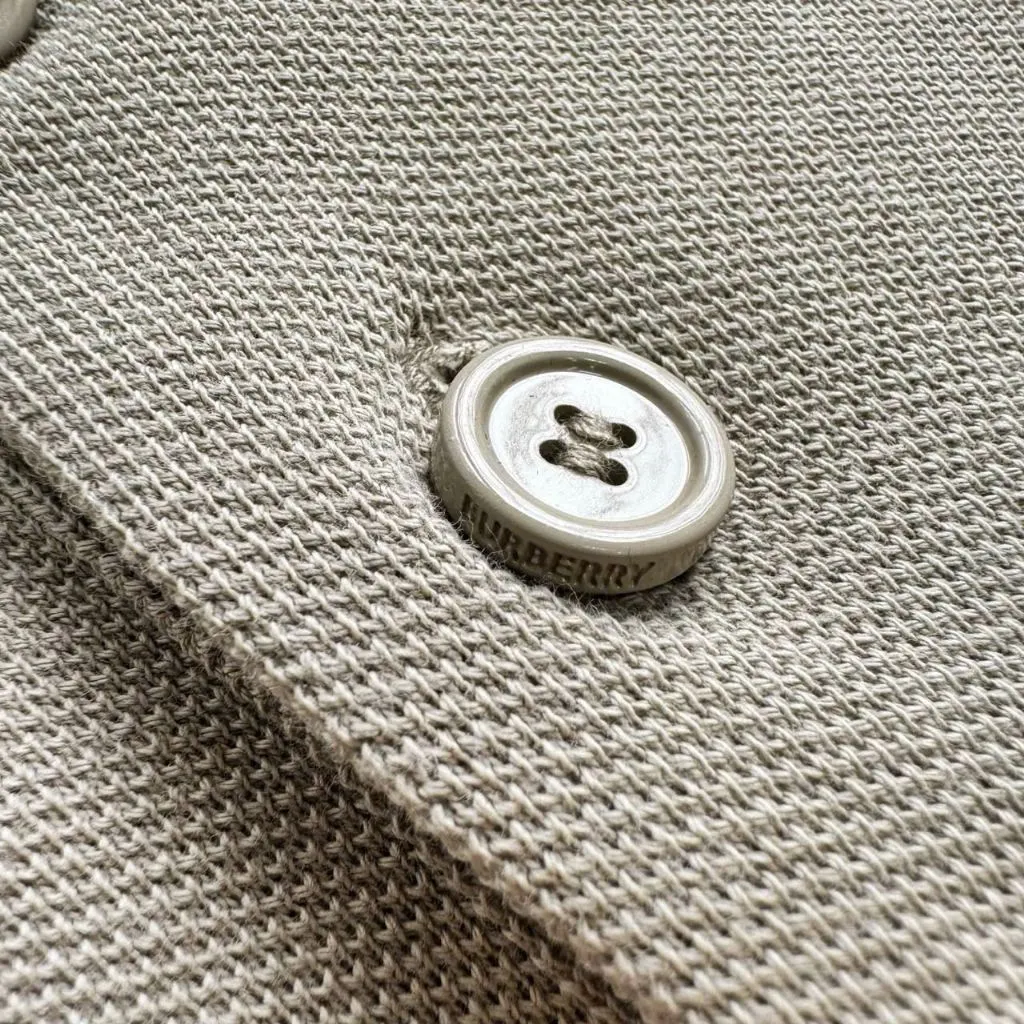 Áo polo Burberry nam màu vàng mã 2 đẳng cấp chất lượng vượt trội