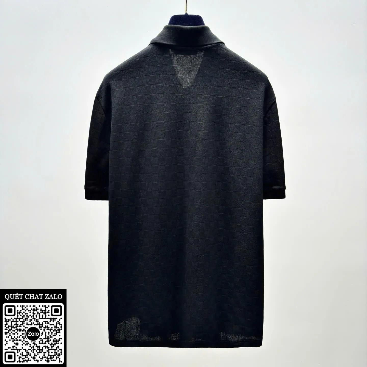 Áo polo nam màu đen LV mã 1 thiết kế tinh xảo đẳng cấp thời thượng