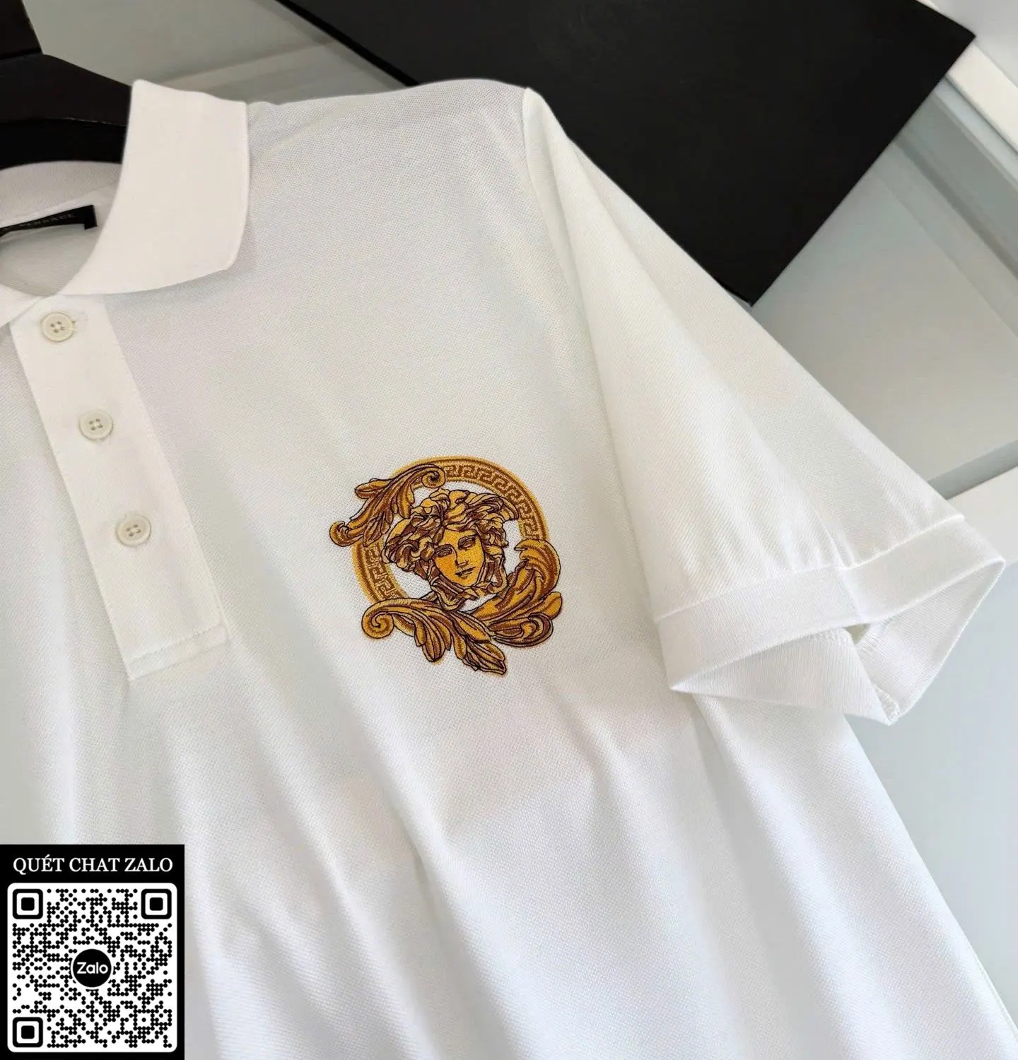 Áo polo nam màu trắng Versace mã 6 xịn xò chất lượng tốt đẳng cấp